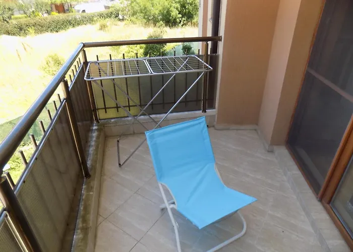 Apartment двустаен в комплекс нестинарка