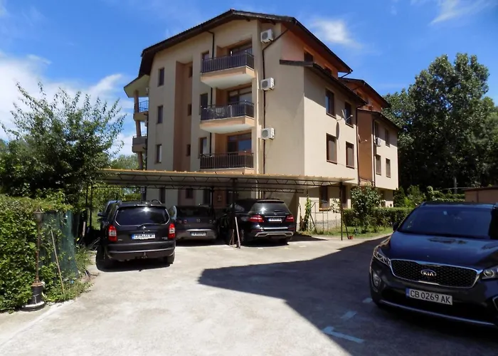 Apartment двустаен в комплекс нестинарка