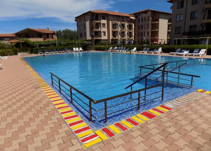 двустаен в комплекс нестинарка Apartment